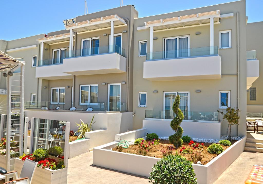 Princess Irini Sea Front Aparthotel Rethymno Esterno foto
